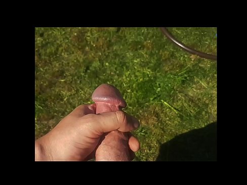 ❤️ Hot hottie får den rosa fitten hennes knullet og kommer med en sprut i en sommerhage ❤️  Sex hos oss no.8kpornvids.ru ❌️❤